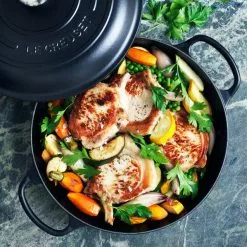 Le Creuset Round Pot Matte Black 22cm 3.3l -Köksknivar Försäljning 2900scr