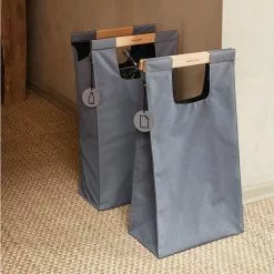 Eva Solo Kildesorteringsbag 28L -Köksknivar Försäljning 530691 waste bag dgrey miljoe 1 1920x886 1