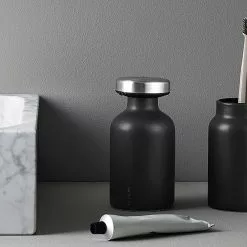 Eva Solo Krukke Med Lokk Matt Sort Keramikk