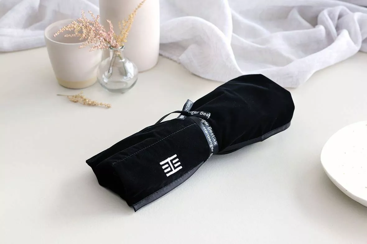 Hardangerbestikk Bestikkpose Til Serveringsdeler 3 Hardangerbestikk Bestikkpose Til Serveringsdeler - Bild 3