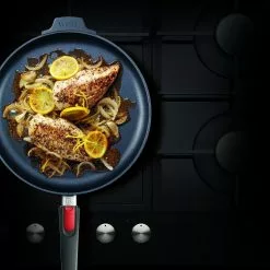 Woll Diamond Lite Traktorpanna 32 Cm -Köksknivar Försäljning diamond lite chicken intro 1 2