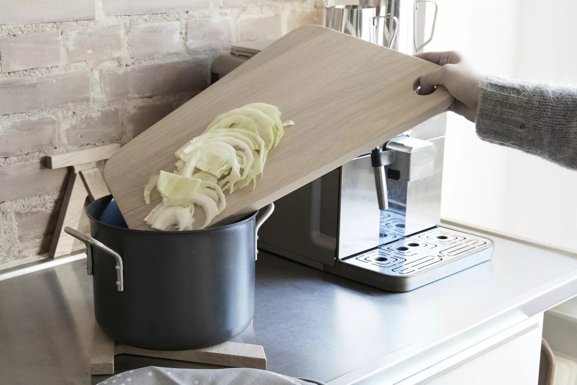 Andersen U3 Skjærefjøl Ek Medium 46x24 Cm 4 Andersen U3 Skjærefjøl Ek Medium 46x24 Cm - Bild 4