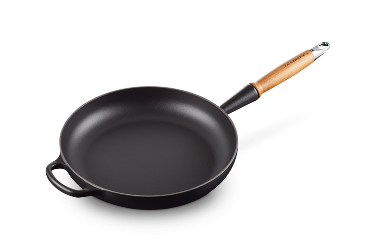 Le Creuset Stekpanna M / Trähandtag Matt Svart 28cm 1 Le Creuset Stekpanna M / Trähandtag Matt Svart 28cm
