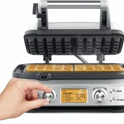 Sage The Smart Waffle Waffle Iron.