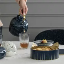 Kähler Hammershøi Salt- Och Pepparset Indigoporslin -Köksknivar Försäljning thumb 3983069 2000x2000 1 1 1 1