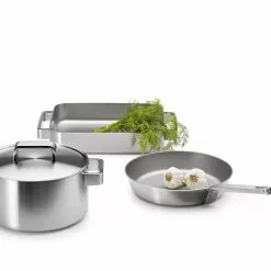 Iittala Tools Panna Med öron 2 Liter. -Köksknivar Försäljning tools group 1 jpg