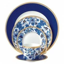 Wedgwood Hibiscus Sugar Box